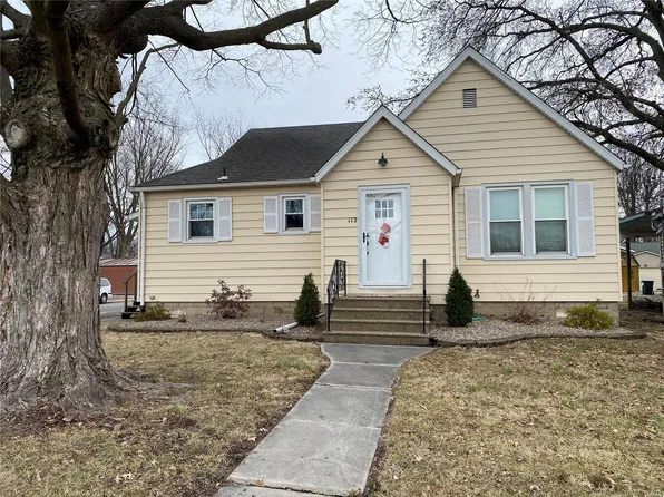 112 N State St, Freeburg, IL 62243