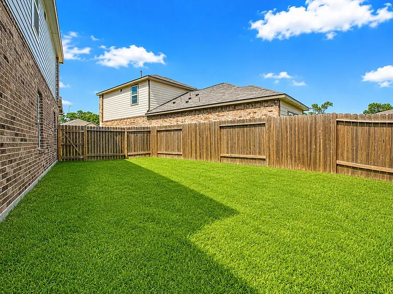 8131 Arrowroot Ln — Photo 44