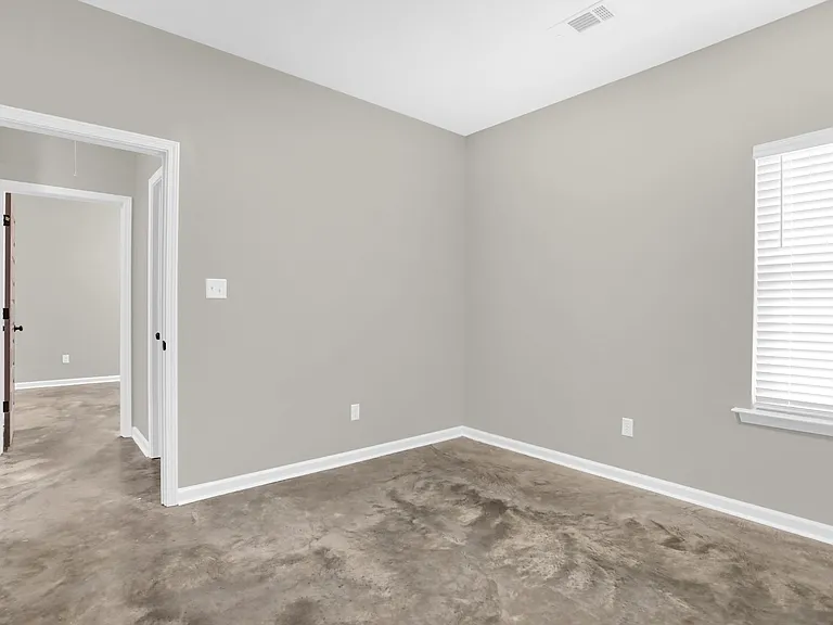 680 Boston St — Photo 21