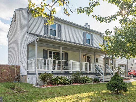 2nd image of 3706 Wilburn Dr