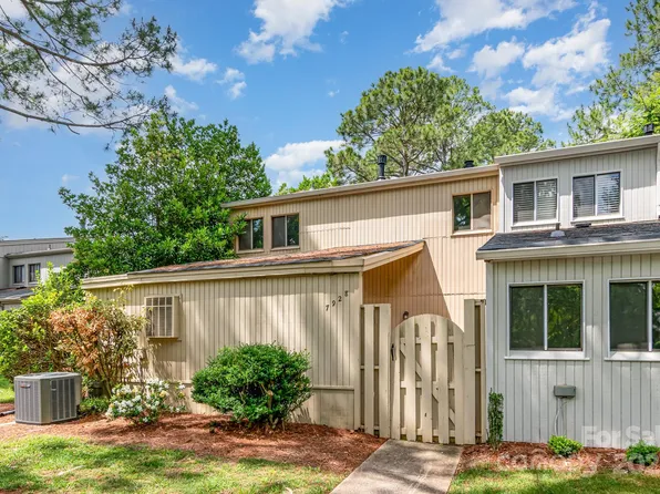 7928 Horse Chestnut Ln, Charlotte, NC 28277