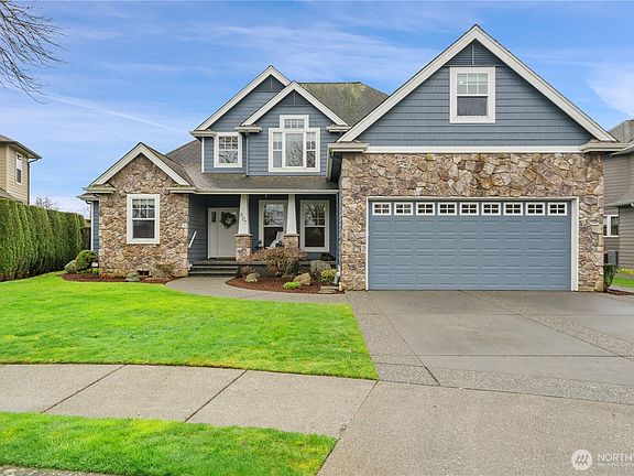 2nd image of 807 E Maberry Drive