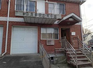 15804 85th Ave, Jamaica, NY 11432