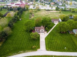 15990 Apache St, Olathe, KS 66062