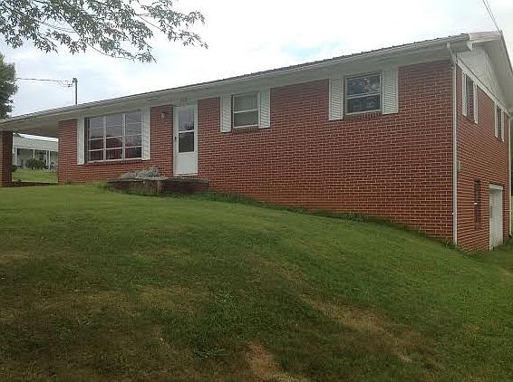 2nd image of 205 Royce St