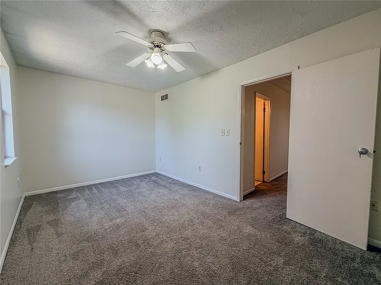 134 Forest Dr — Photo 23