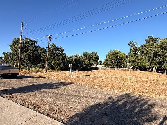 3rd image of 6312 Sylvan Rd