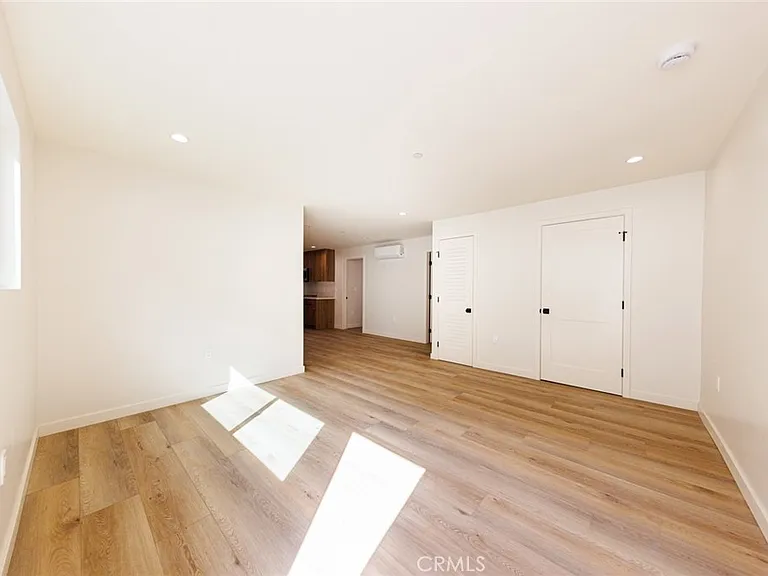 5933 Comey Ave #3 — Photo 8