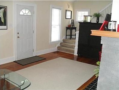 4th image of 99 S Heath Ln