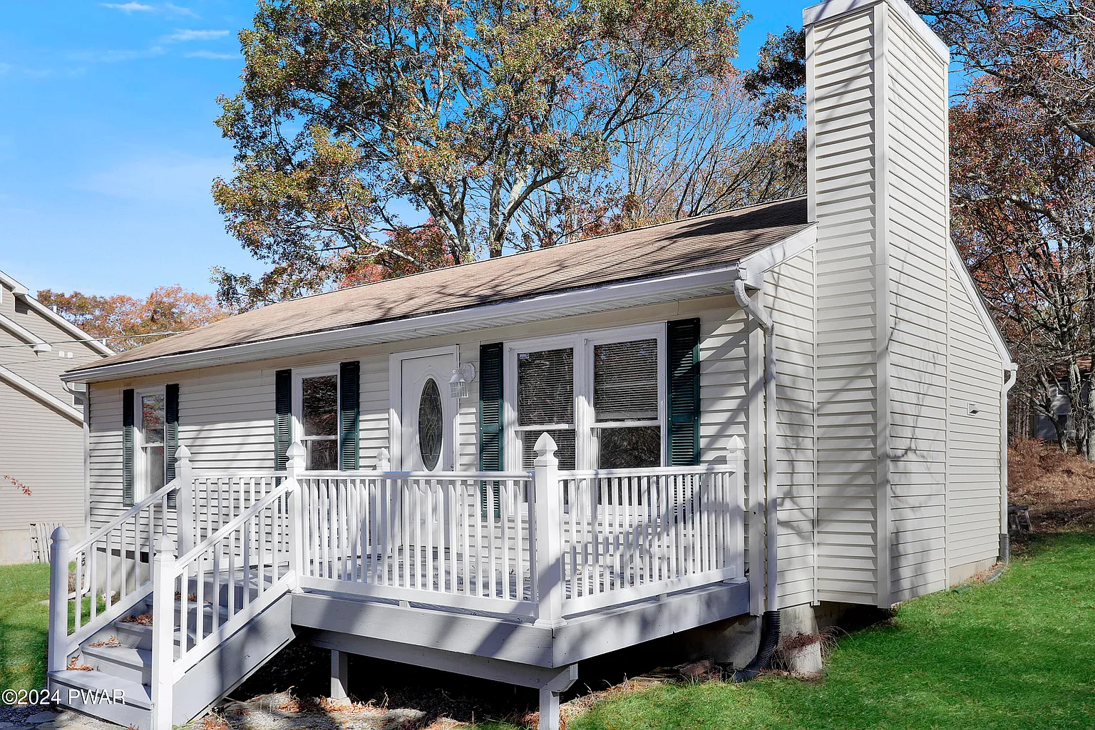 1078 Bear Dr photo 1