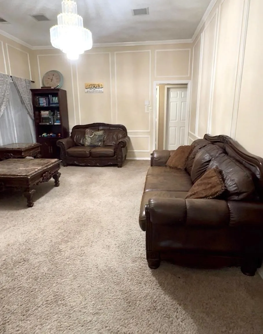 3 bed, 1841 sqft, $2,500 — Photo 4