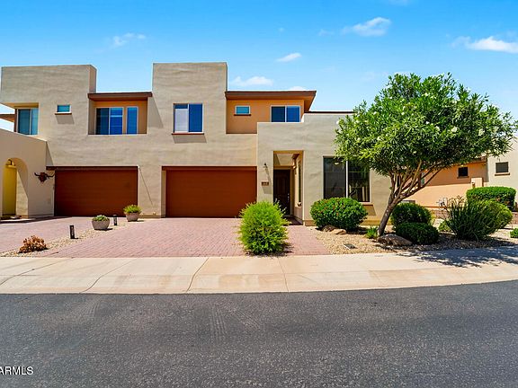 3rd image of 934 E COBBLE STONE Drive