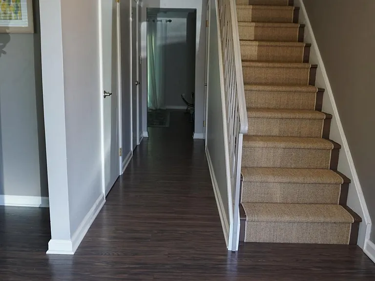 3219 Crystal Ct — Photo 2