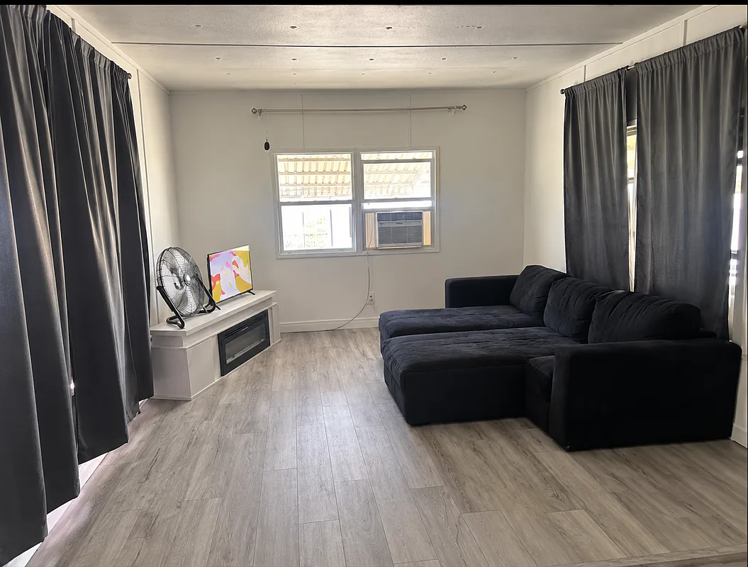 2 bed, 1.0 bath, 616 sqft, $850 — Photo 3