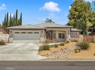 12815 Candlewick Ln, Victorville, CA 92395