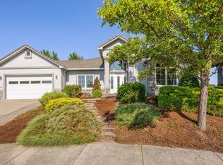 1088 Oak Grove Ct, Eagle Pt, OR 97524