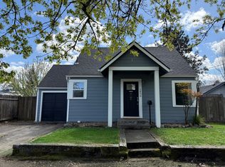1456 Franklin St NW, Salem, OR 97304