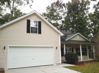 8332 Berringer Blf, North Charleston, SC 29418