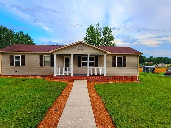 15 Sugar Creek Dr, McMinnville, TN 37110