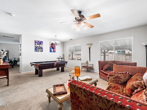 3rd image of 3025 Summer Breeze Ave