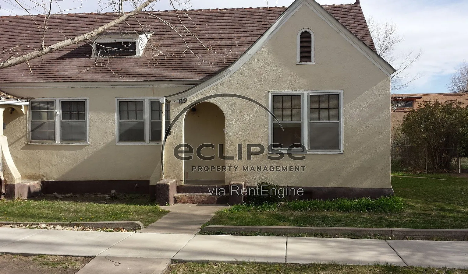 1 bed, 1.0 bath, 672 sqft, $1,100 — Photo 2