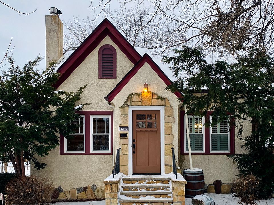 Charming Tutor home!