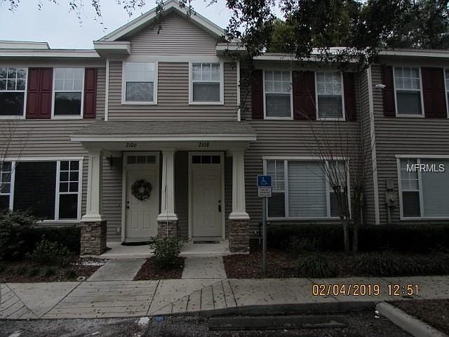 1st image of 2108 Golden Oak Ln