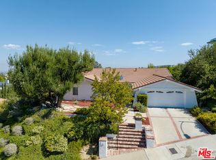 4344 Gayle Dr, Tarzana, CA 91356