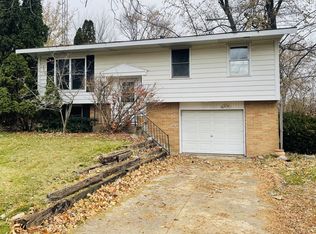 324 E Reader St, Elburn, IL 60119