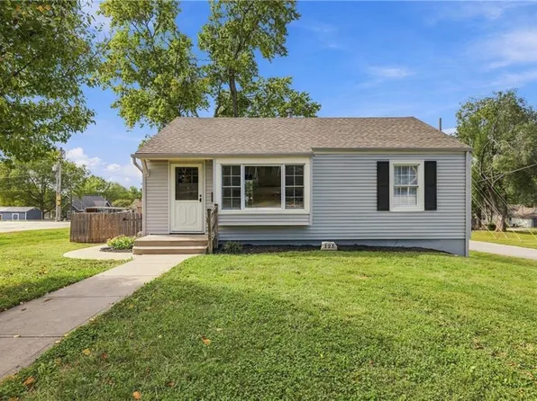 125 N Jeffreys St, Pleasant Hill, MO 64080