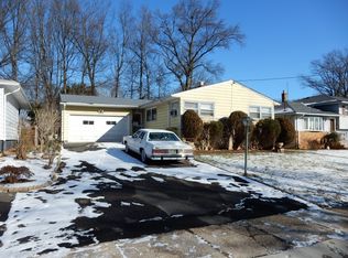 229 Douglas Rd, Roselle, NJ 07203