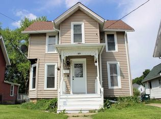 321 N High St, Randolph, WI 53956