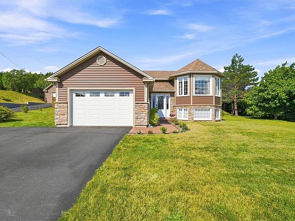 3rd image of 216 Topsail Pond Road