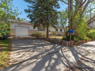 4400 Everton Dr, Cheyenne, WY 82009