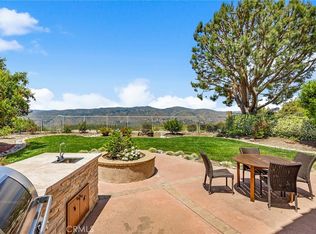 567 S Morningstar Dr, Anaheim, CA 92808