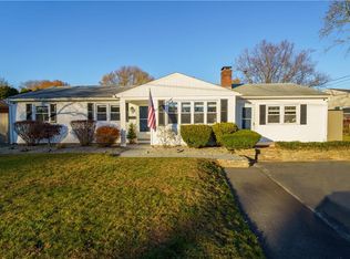 99 Inez Ave, Warwick, RI 02886