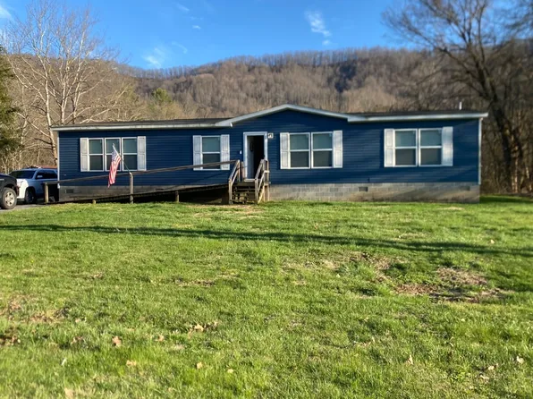 42366 Wilderness Rd, Pennington Gap, VA 24277