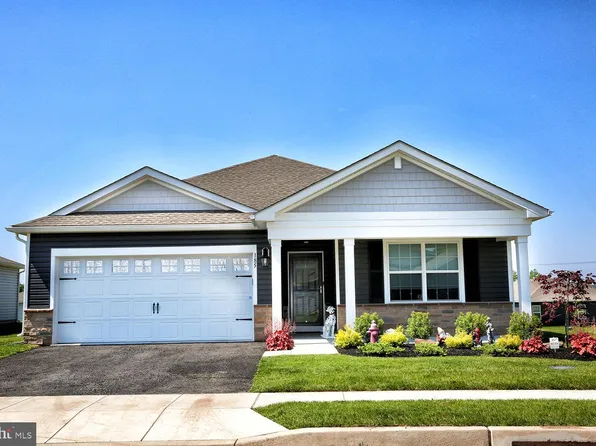 185 Petal Dr, Pottstown, PA 19464