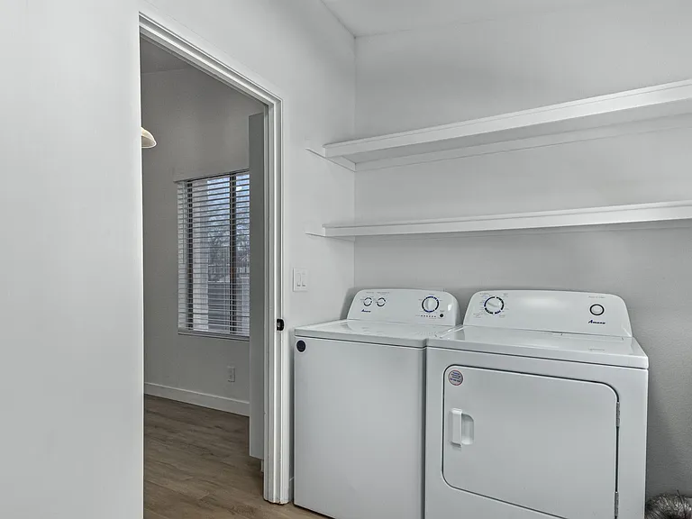 6105 S McKemy St — Photo 34