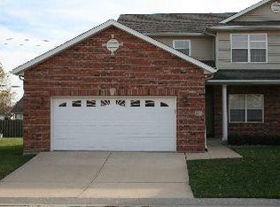 621 Titan Dr, O Fallon, IL 62269