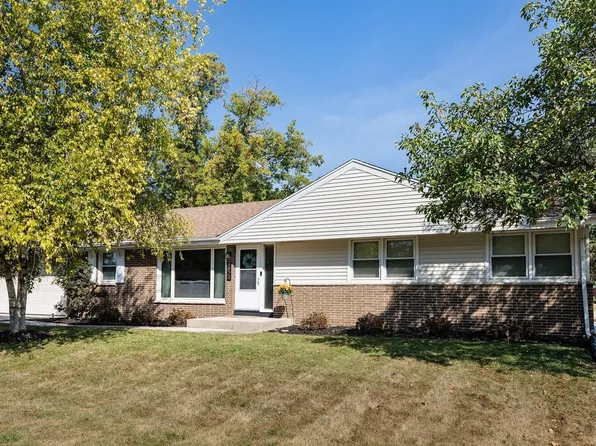 1924 West Edward LANE, Glendale, WI 53209