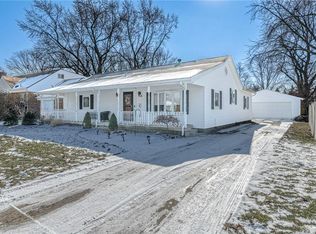 516 Earnshaw Dr, Dayton, OH 45429