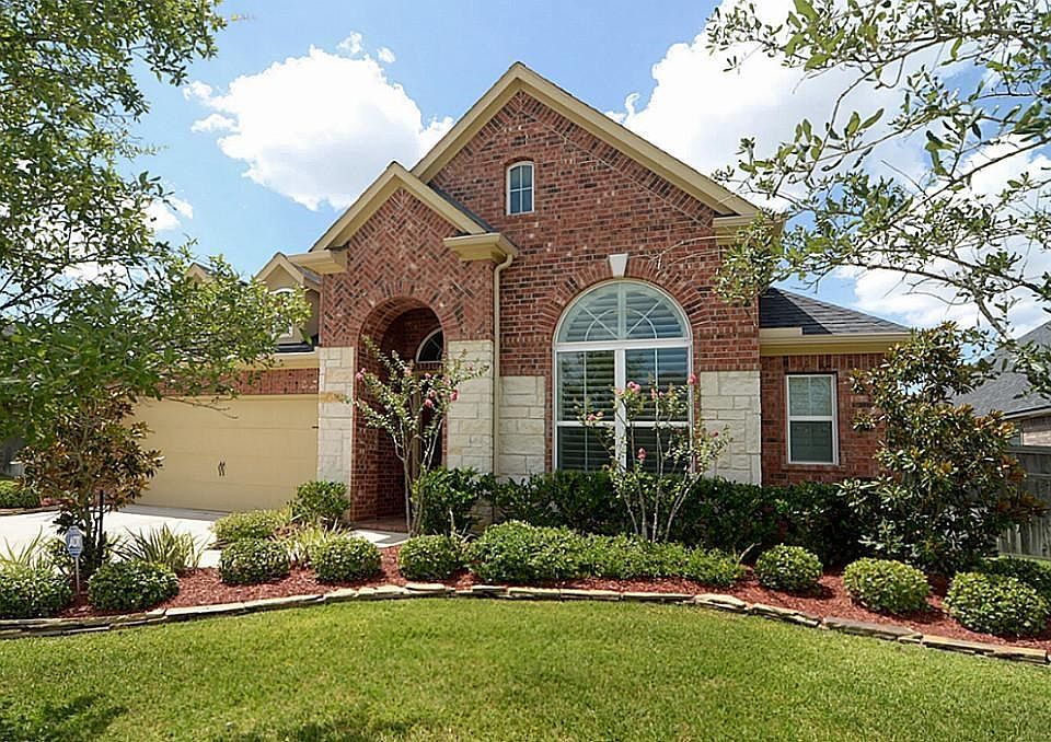 1st image of 27906 Brandy Creek Ln