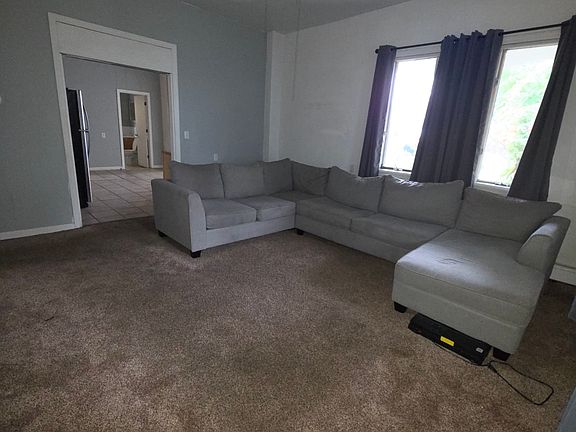 4th image of 328 Beach 88th St #1