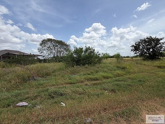 2nd image of 0 La Parra St