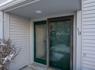10 Barberry Mew UNIT 10, Sandwich, MA 02563