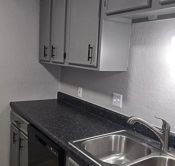 Cimarron Apartments — Photo 115