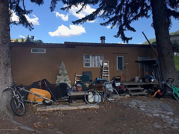 5th image of 445 Vine St