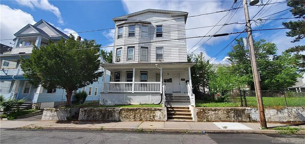 41 Rose St — Photo 1
