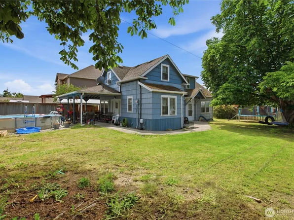216 127th Street E, Tacoma, WA 98445